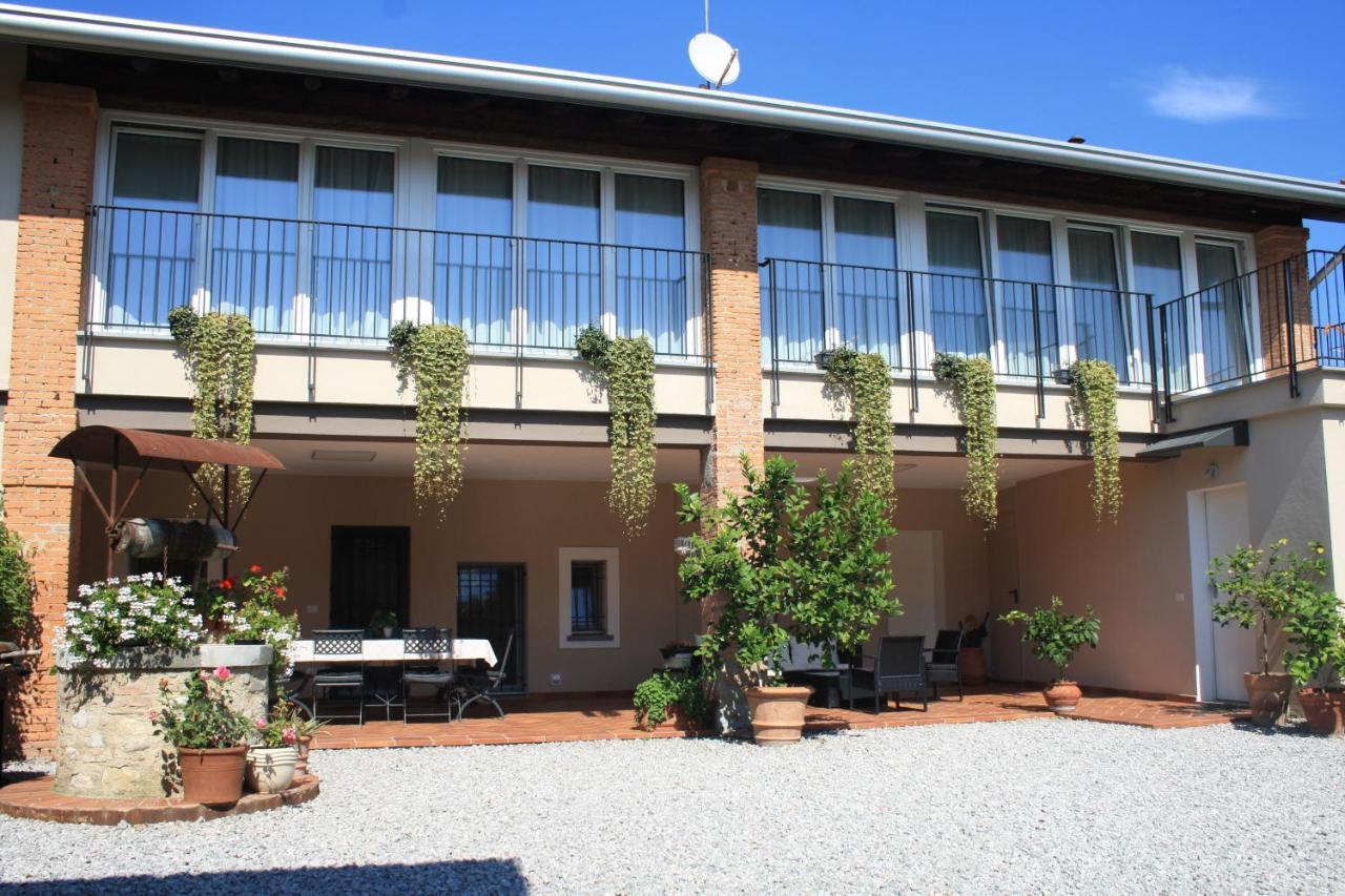 Bed and Breakfast Cascina San Martino Passirano Exteriér fotografie