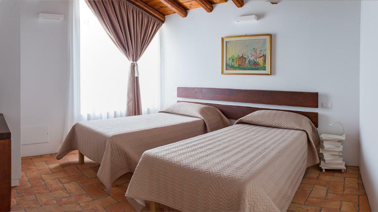 Bed and Breakfast Cascina San Martino Passirano Exteriér fotografie