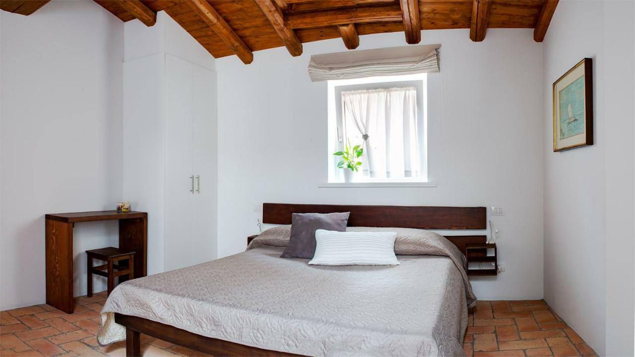 Bed and Breakfast Cascina San Martino Passirano Exteriér fotografie